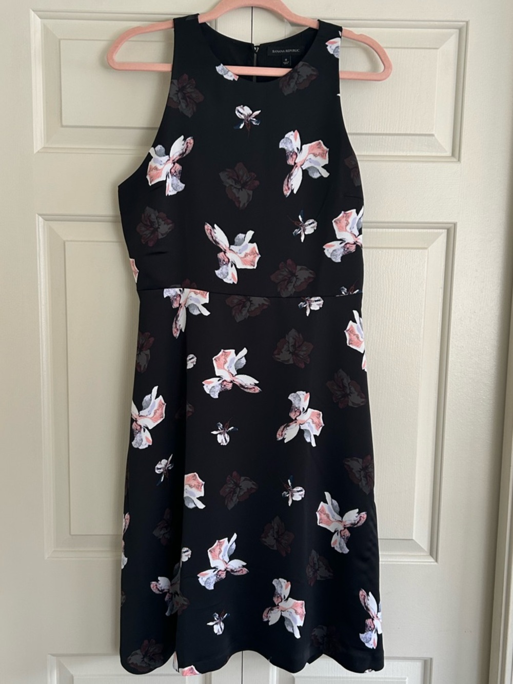Banana Republic Fit and Flare Black Floral A-Line Dress, Size 8